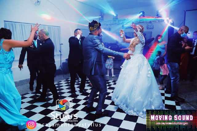 Foto 1 - Dj para casamento e quinze anos whats 99776-2705