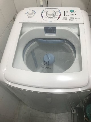 Foto 1 - Mquina de lavar roupas electrolux 8kg